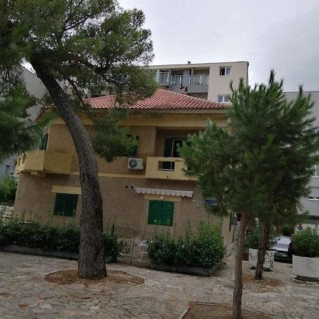 Omis Apartment On The Beach 外观 照片