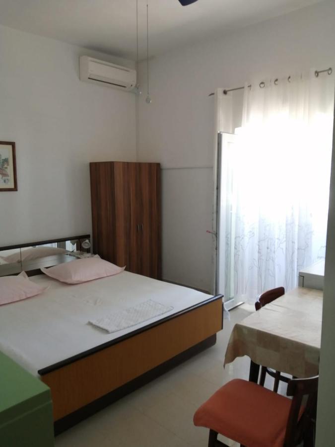 Omis Apartment On The Beach 外观 照片