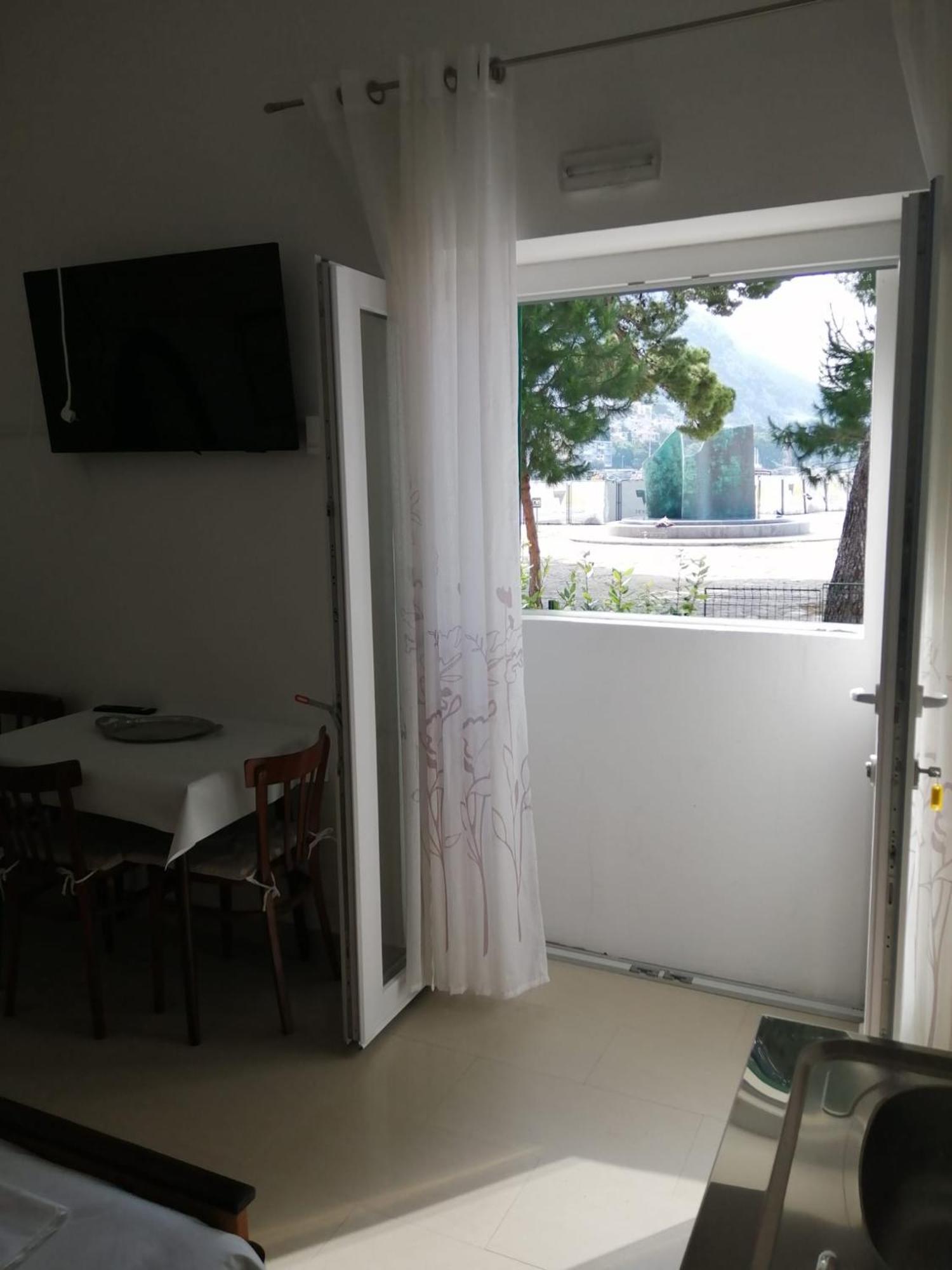 Omis Apartment On The Beach 外观 照片