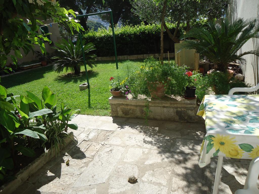 Omis Apartment On The Beach 外观 照片