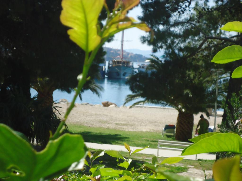 Omis Apartment On The Beach 外观 照片