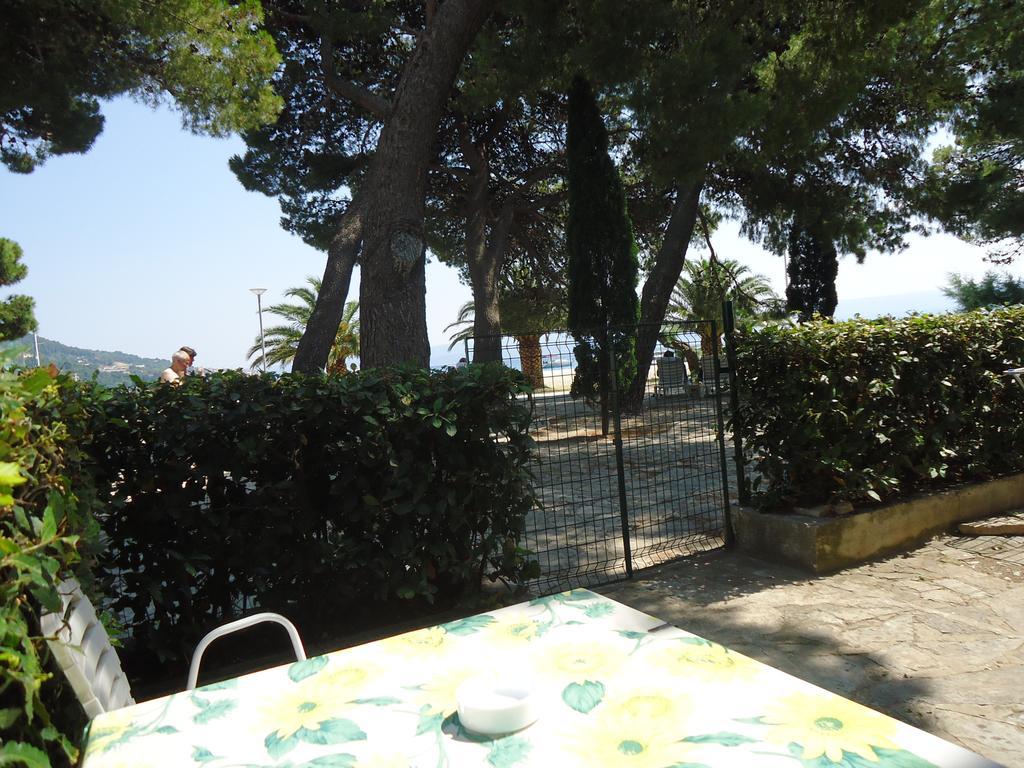 Omis Apartment On The Beach 外观 照片